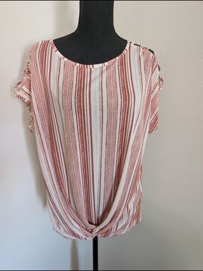 Cure. XL Women Red White Striped Twist Front Short Sleeve Top